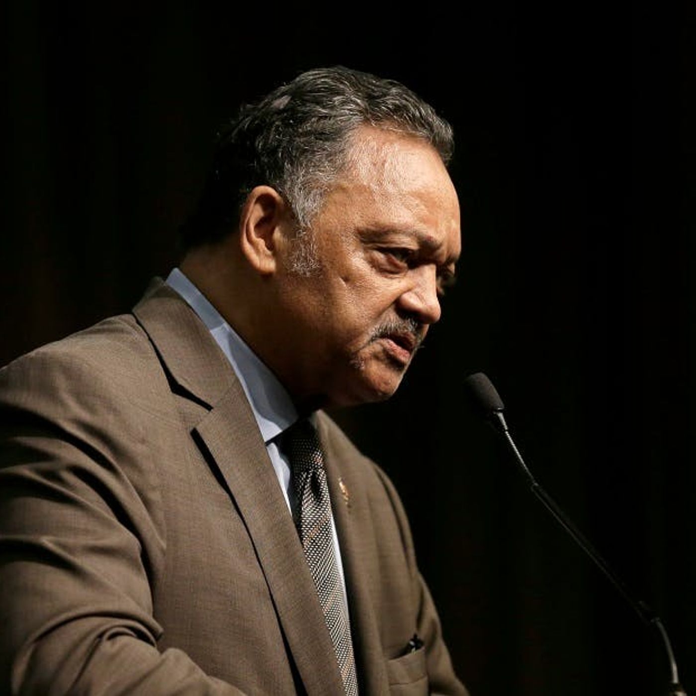 Rev. Jesse Jackson Reportedly Receiving Life Support