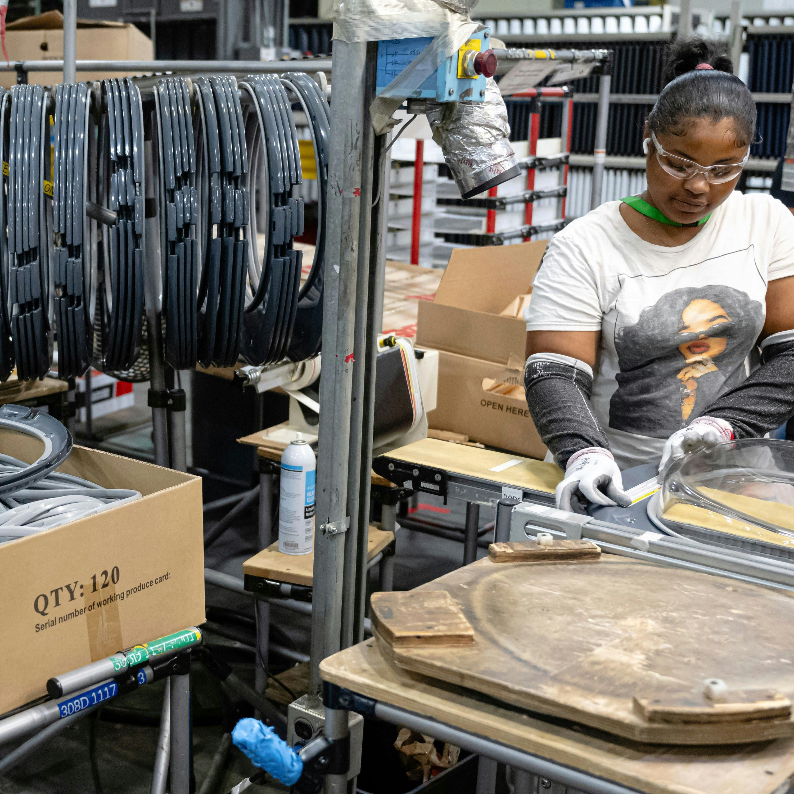 Fed Survey: Americans Losing Faith in Job Market