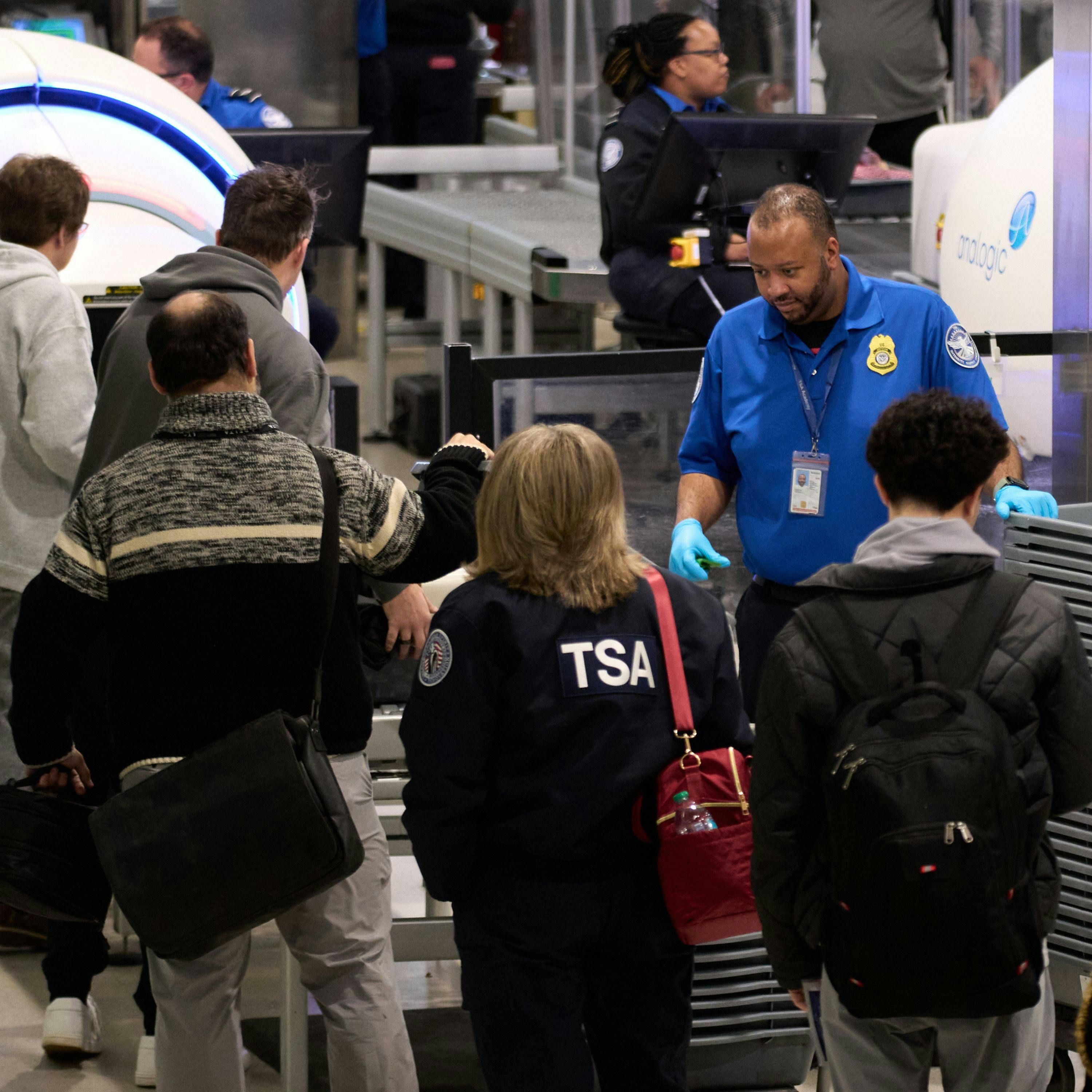 Airport Delays Grow as Shutdown Hits TSA Staffing