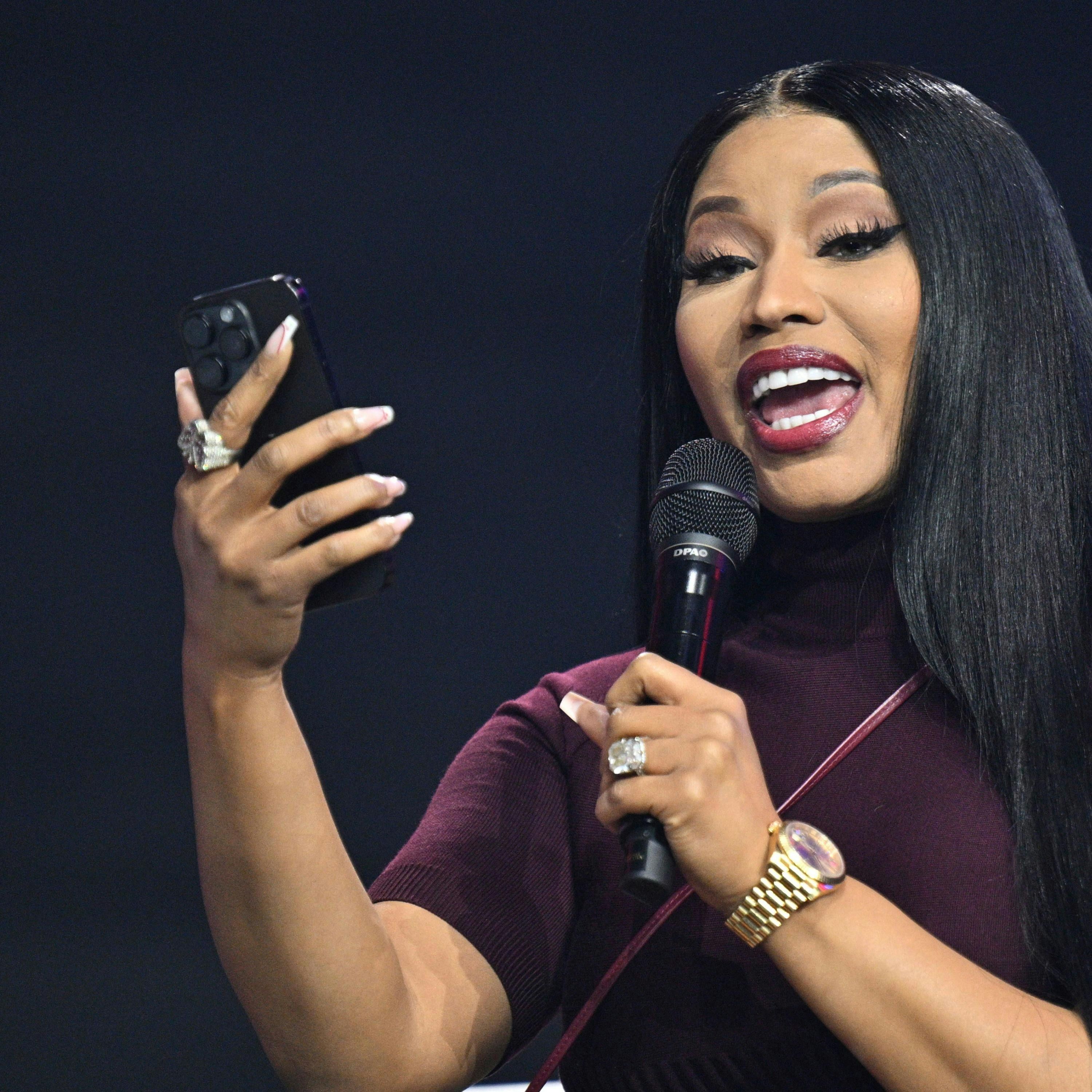 Nicki Minaj Faces Backlash and Deportation Calls After MAGA Appearance