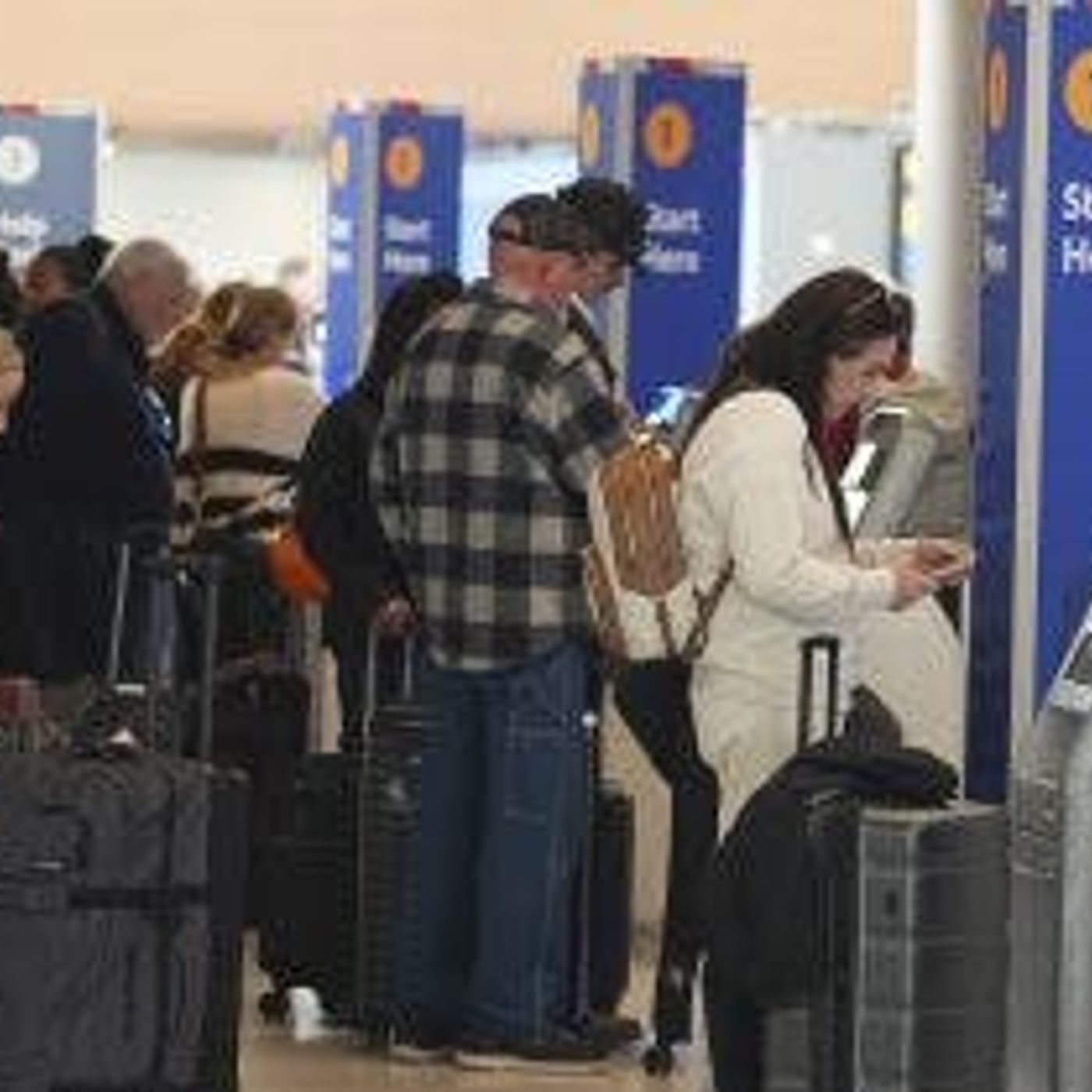 Airline CEOs Warn Shutdown Is Disrupting Airport Travel During Spring Break