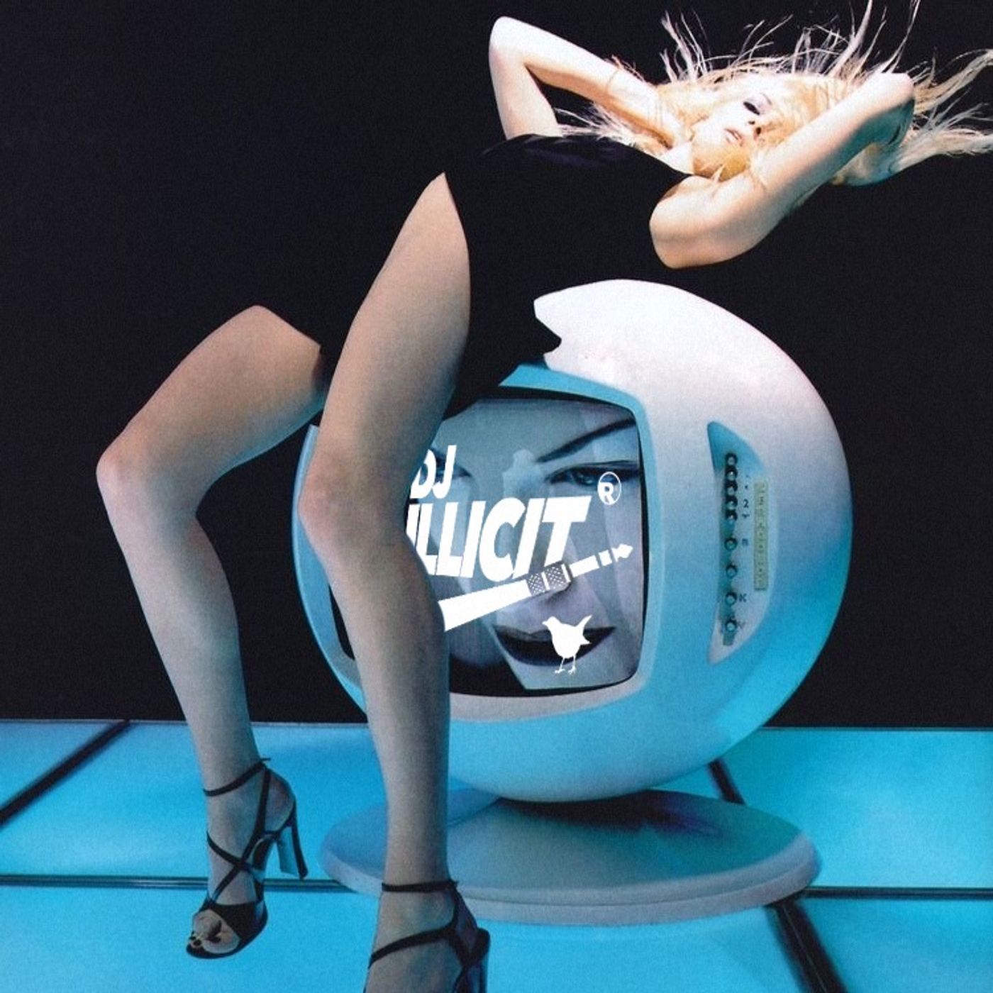 Illicit went to Space and this is what he heard at 6am (Techno) - 03/10/22