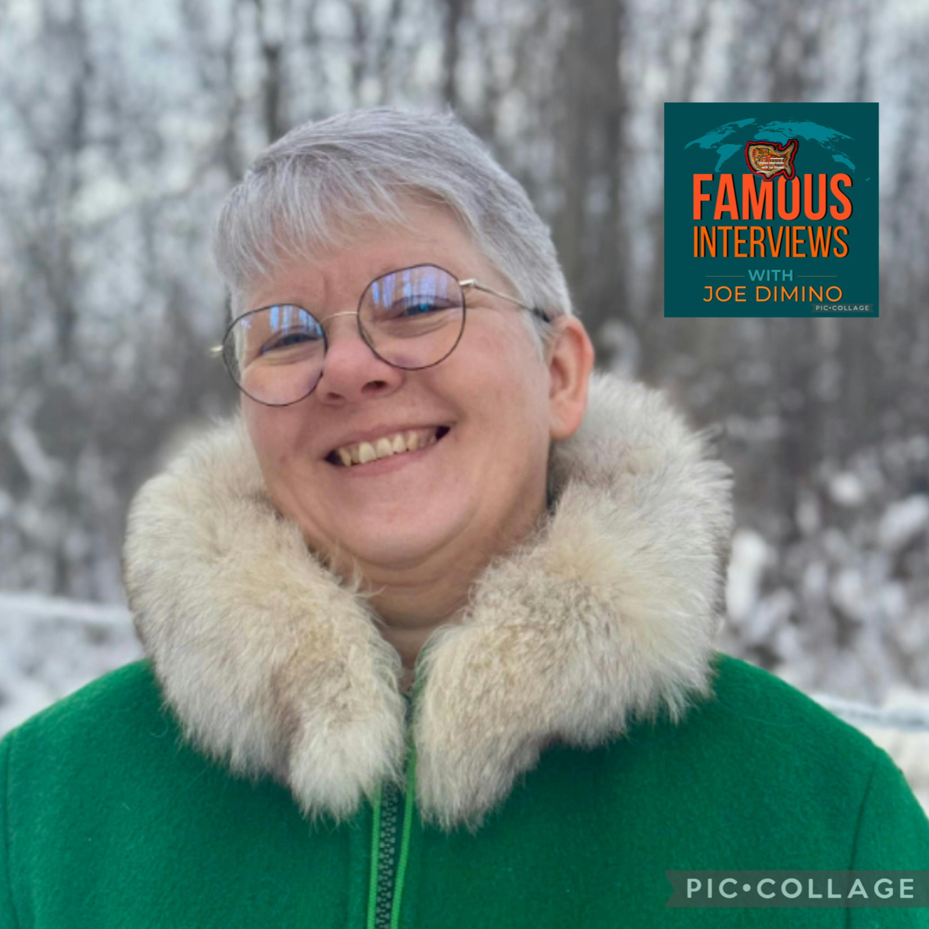 Author, Reader, Instructor & Crafter Julie Rowe episode artwork