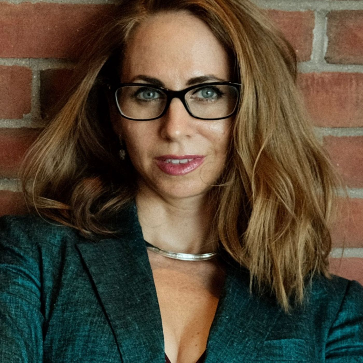 #1 best selling author, actor and good at everything (and Nerds new BFF) Jennifer Lieberman joins the show! episode artwork
