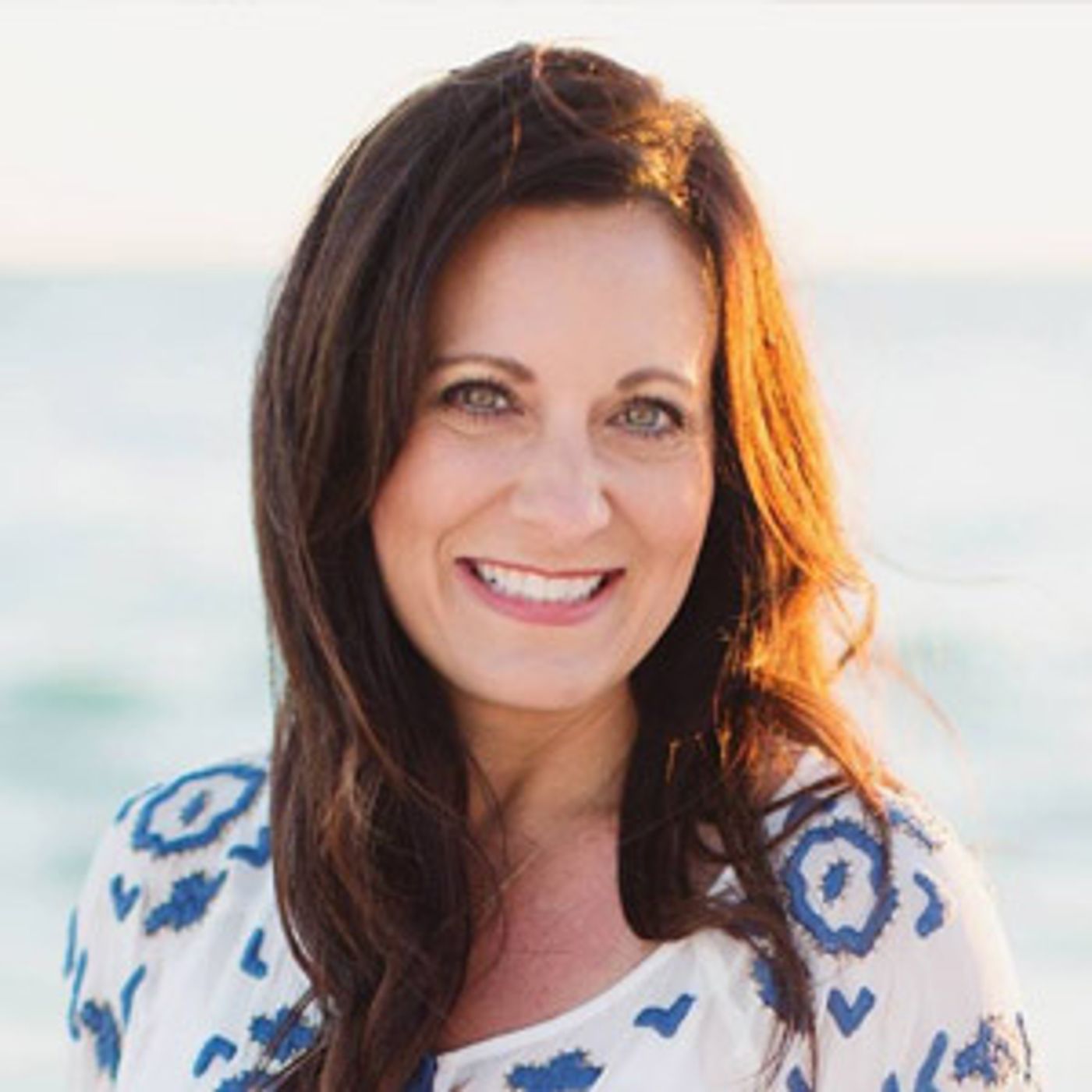 Lysa Terkeurst: How to Lead When Your Private Life Is Being Shaken episode artwork