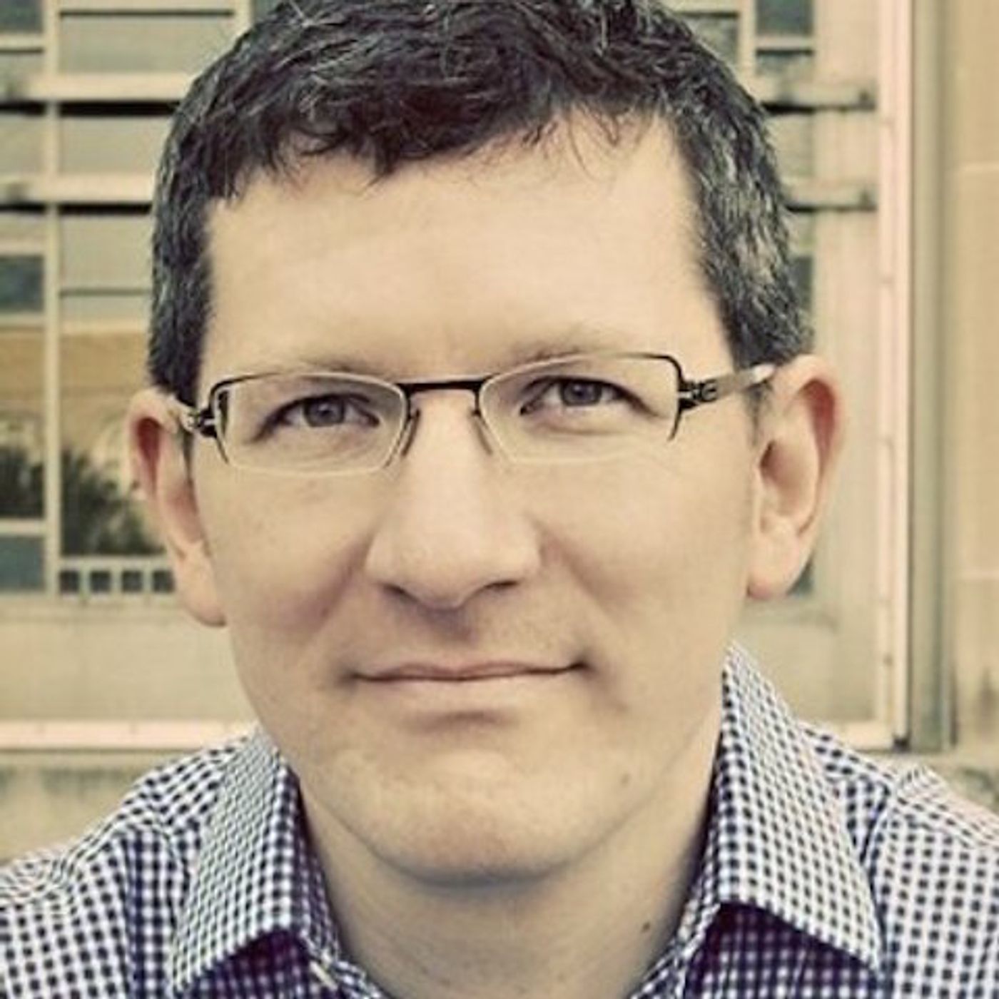 Andy Crouch: How to Flourish by Embracing Authority and Vulnerability episode artwork