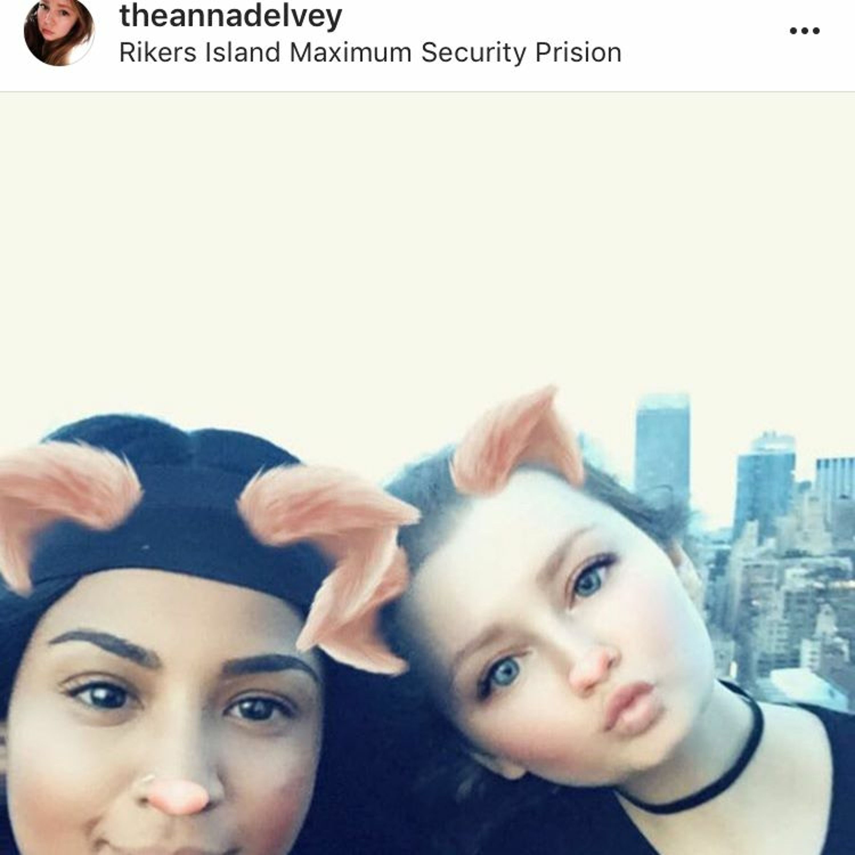 #008 Somos todos medio estafadores: Desde Anna Delvey hasta Kim ft. Trump episode artwork