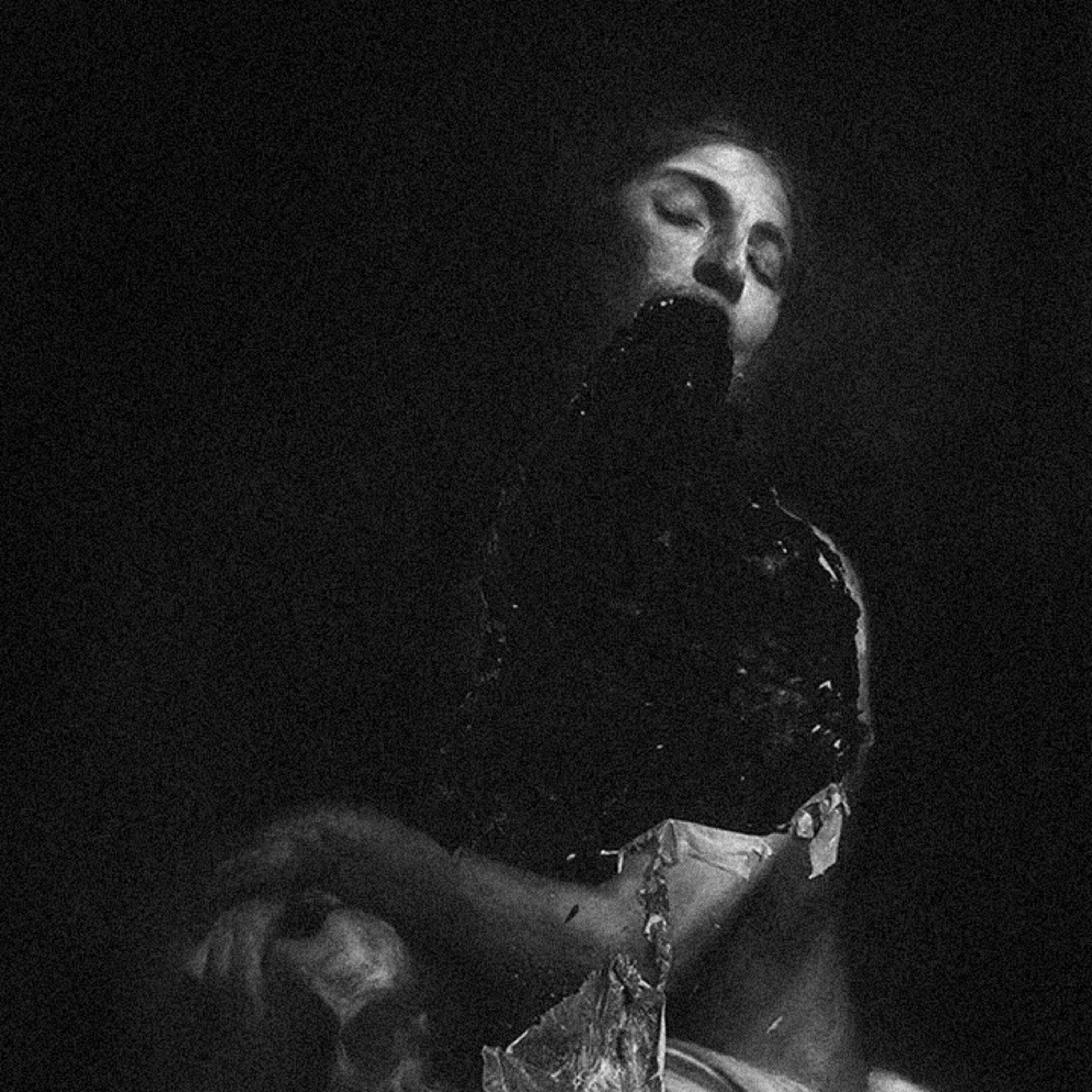 La bruja que vive en el departamento de arriba