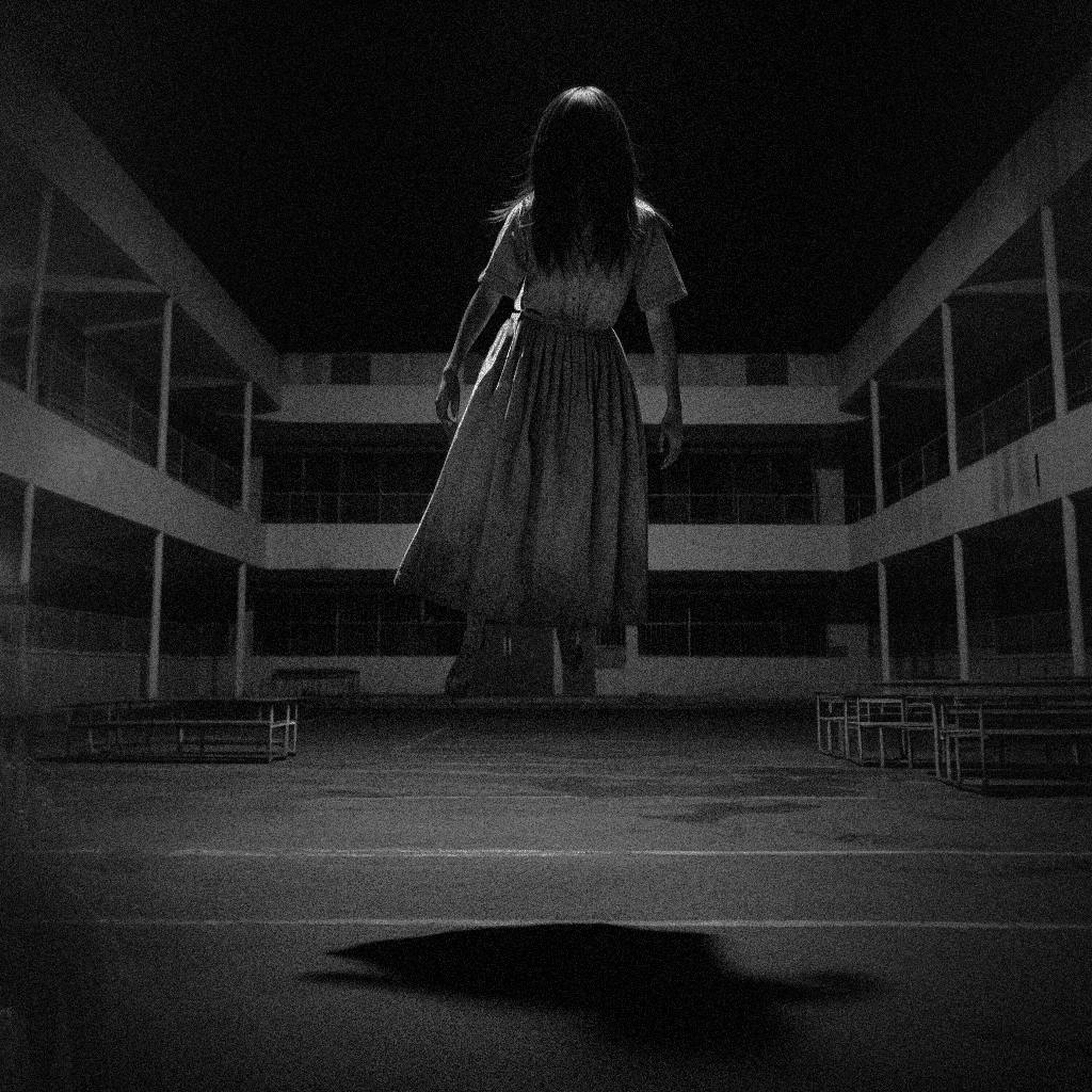 Soy Velador en una Escuela Embrujada (historia de horror)
