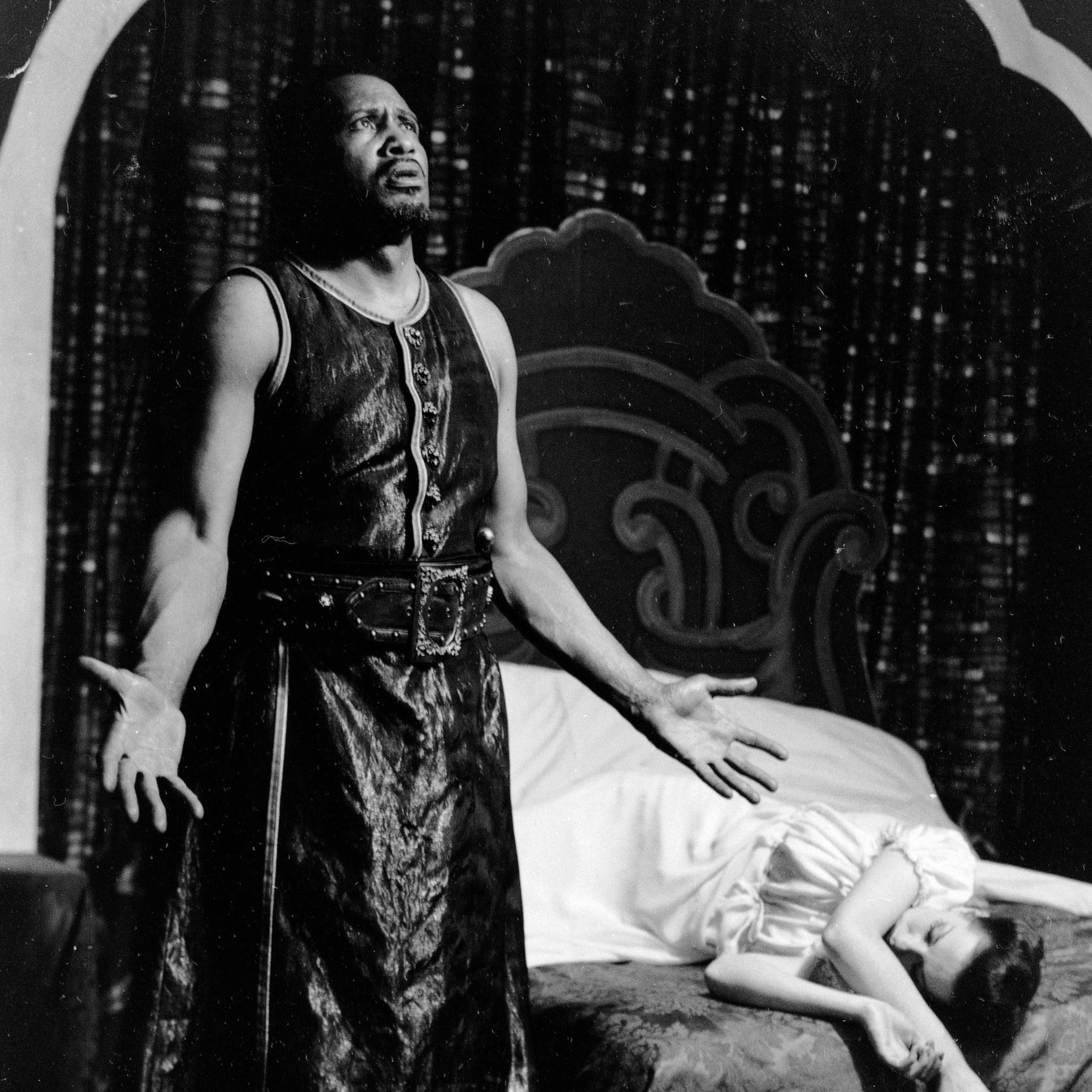#OTD in 1943: Paul Robeson Makes Broadway History With 'Othello' episode artwork