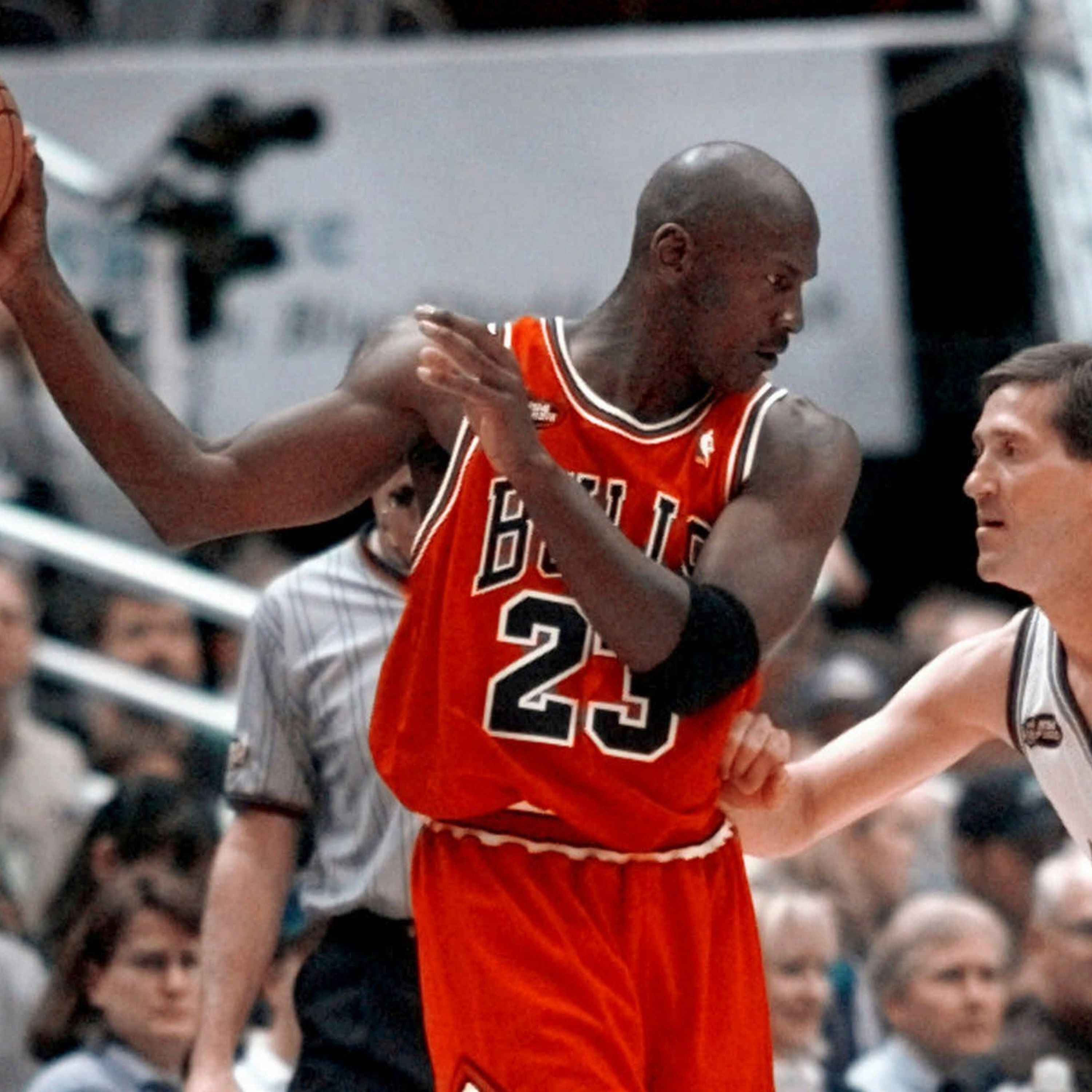 Michael Jordan's 1998 NBA Finals Jersey Sells for Record $14 Million episode artwork