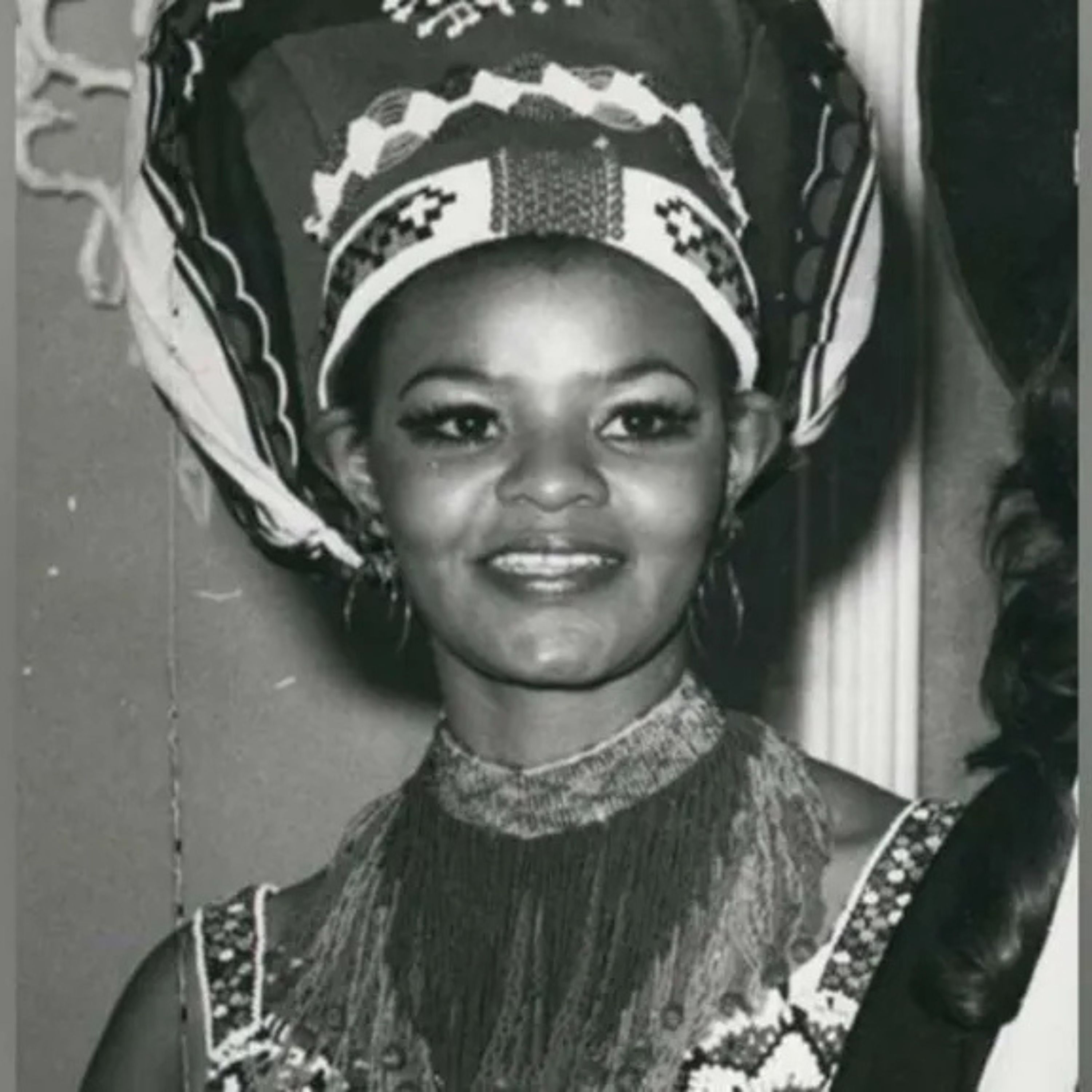 Cynthia Shange, Trailblazing Actress and Beauty Queen, Dies at 76