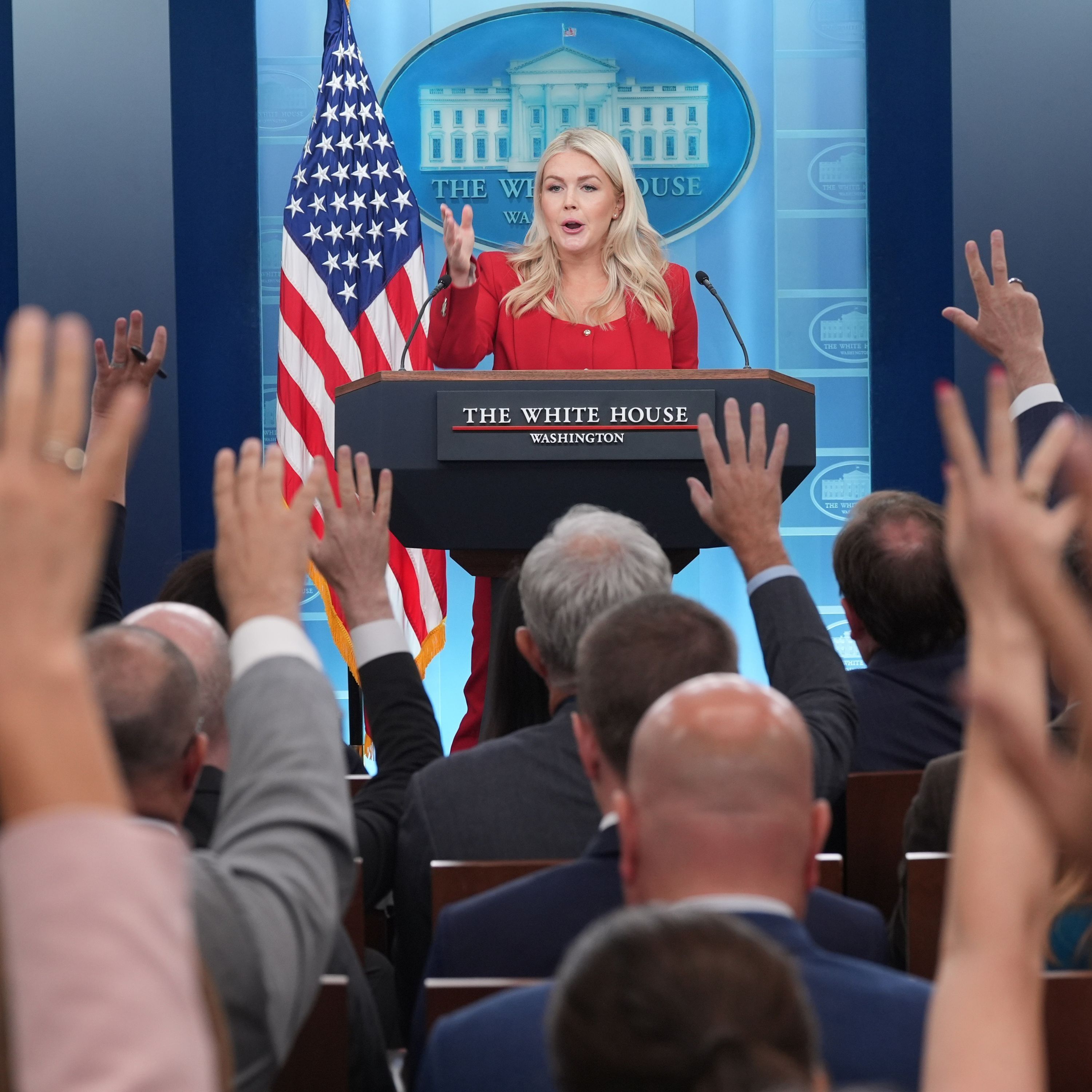 Karoline Leavitt to Step Down as White House Press Secretary
