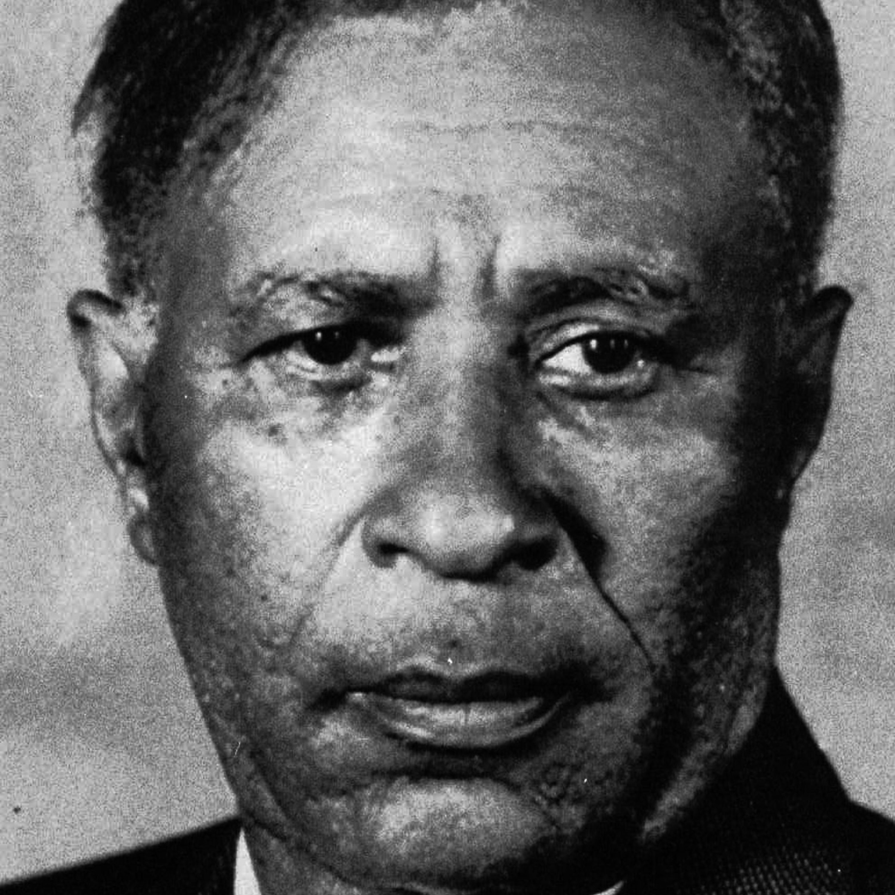 #OTD in 1914: Garrett Morgan Patents Lifesaving Safety Hood episode artwork