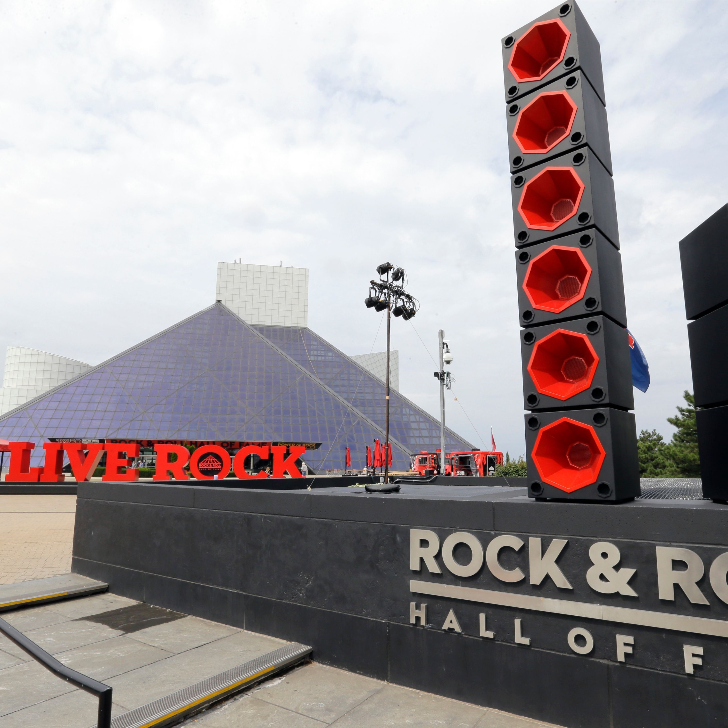 Rock & Roll Hall of Fame Unveils 2026 Class