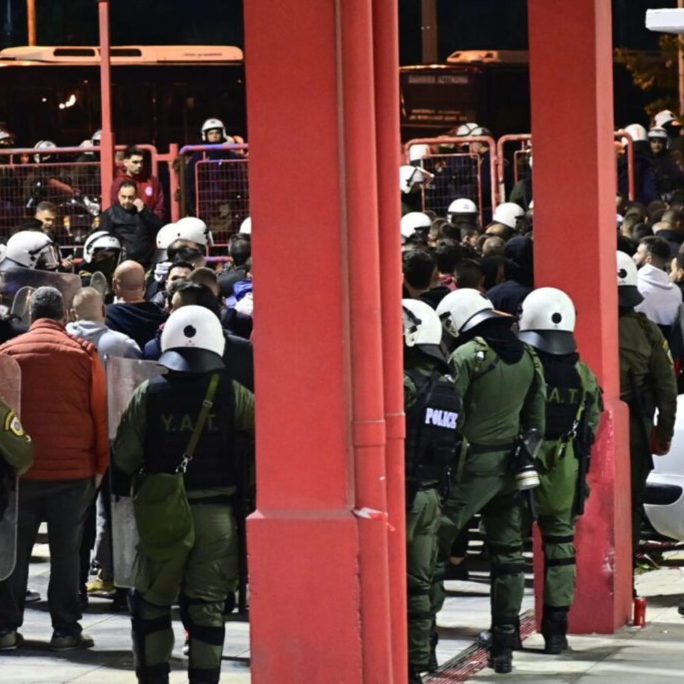 Κατάθεση μάρτυρα στη δίκη για τη δολοφονία Λυγγερίδη: "Ο τότε αστυνομικός διευθυντής του Πειραιά παρεμπόδιζε τον έλεγχο των οχημάτων" episode artwork